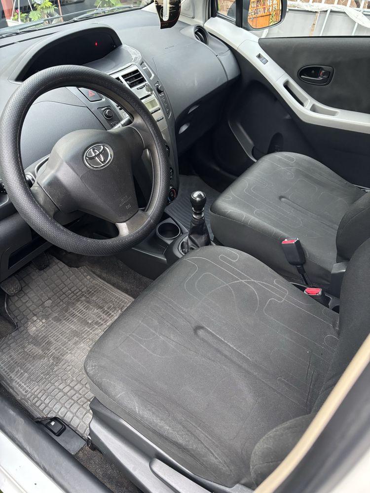 Vand TOYOTA YARIS 1,4 diesel