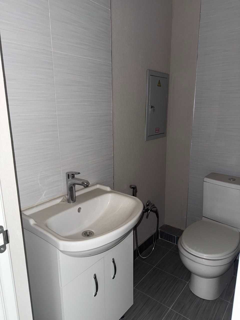 Чоштепа 3 хонали 72.4м² novostroyka 1- метрогача 400метр