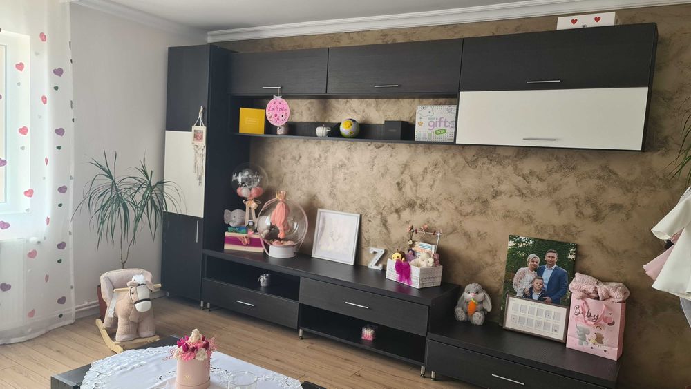Mobila living/ camera oaspeți