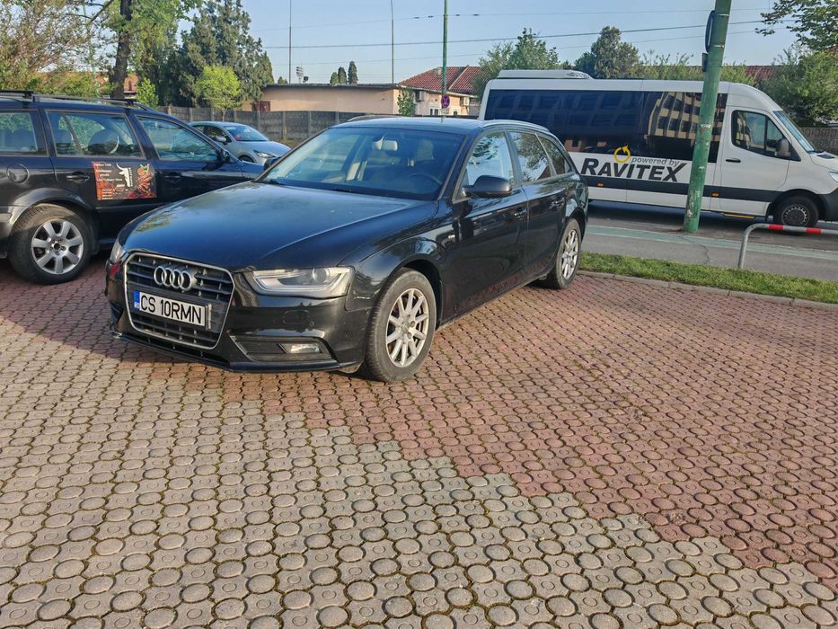 Audi A4 B8 din 2012