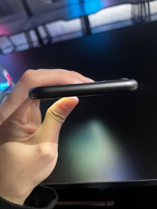 iphone 11 64 gb фейс работает