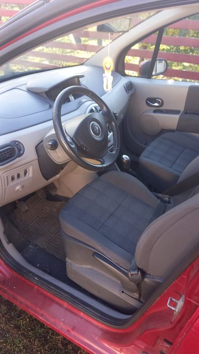 Vând Renault modus