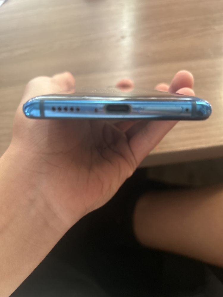 Продам телефон xiaomi mi 9 t pro 128 go