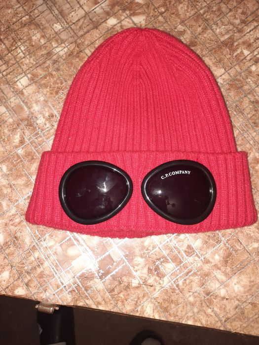 Продаю Шапку очки за 5000 тнг