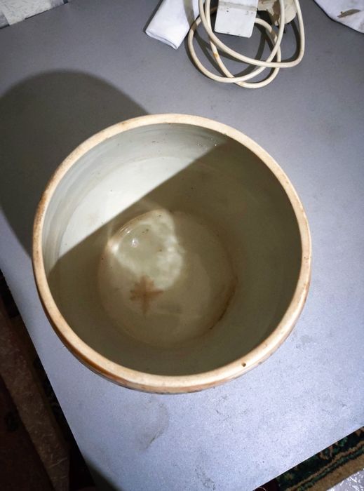 Бочка , кадка керамическая