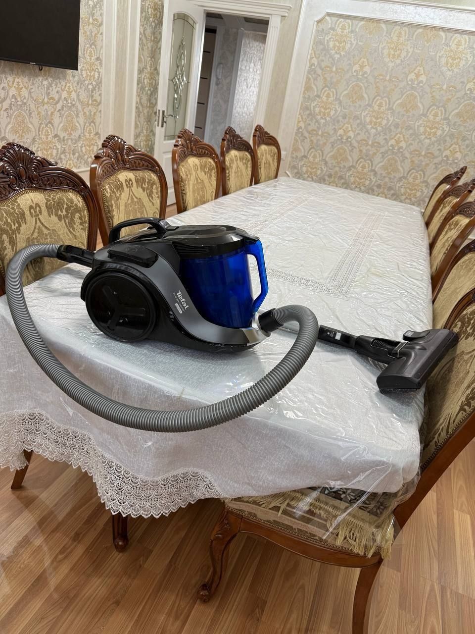 Tefal plesos sotiladi