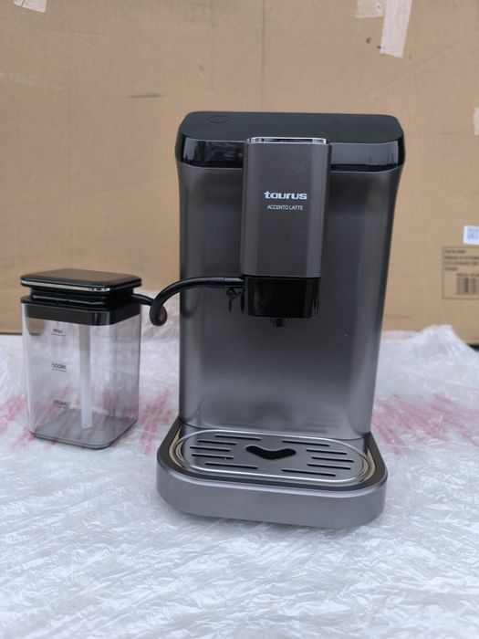 Кафе автомат Taurus Accento Latte 20 бара , сензорен дисплей