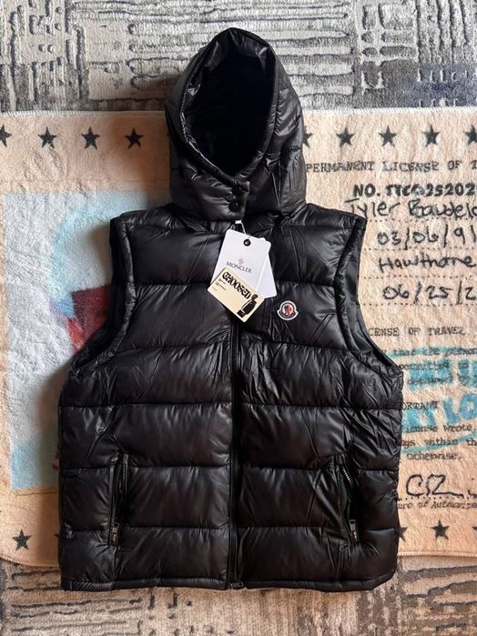 Moncler Gilet Жилетка Без рукавка