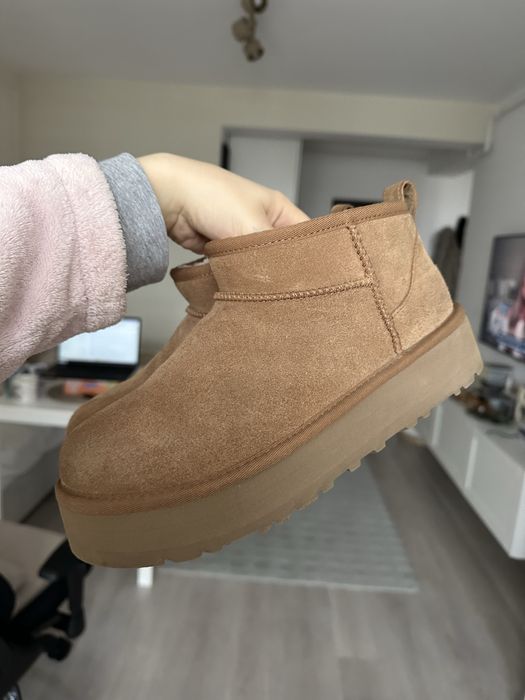 Vand UGG platform 38