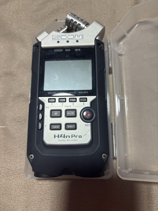 Recorder profesional 2 canale in stare perfecta ,in cutia de protectie