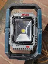 Lampa proiector șantier Bosch GLI 18V 1900l