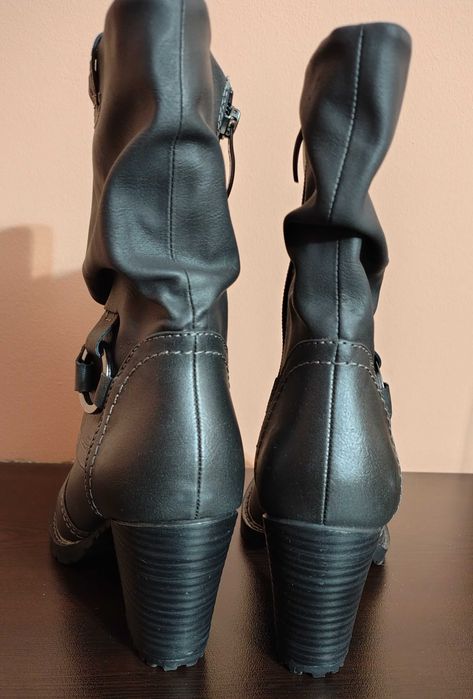 Боти Tamaris сиви