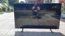 Телевизор Samsung 50AU8072, 50" (125 см), Smart, 4K Ultra HD, LED