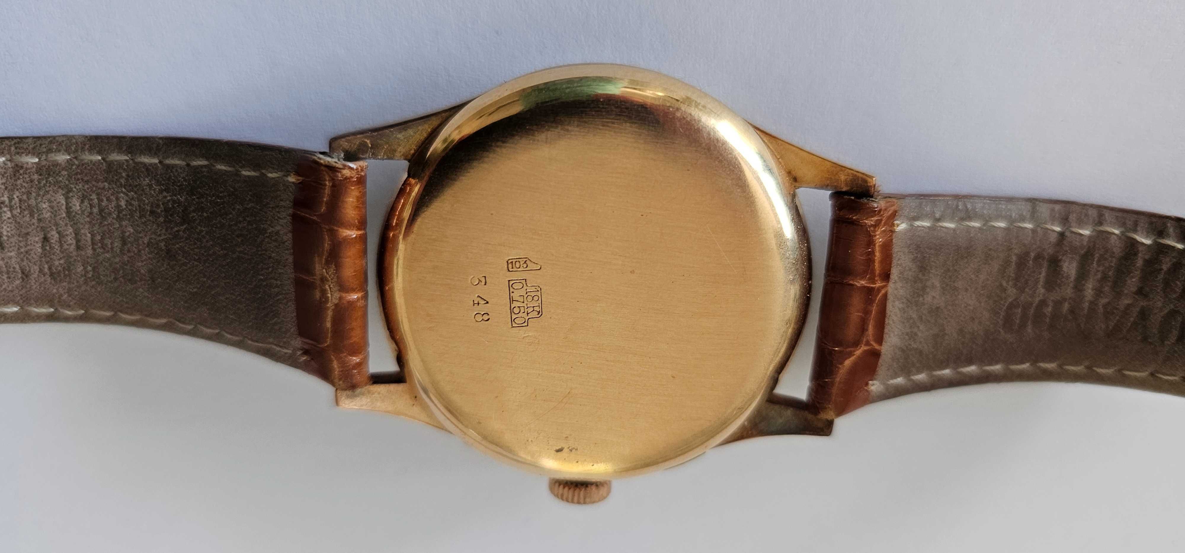 Baume & Mercier, vintage cronograf,  aur 18kt.