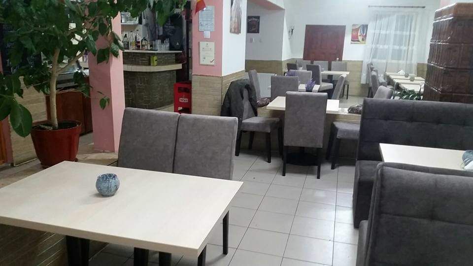 Mobilier fast food, restaurant, bistro