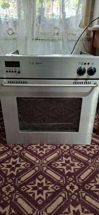 Фурна за вграждане Neff