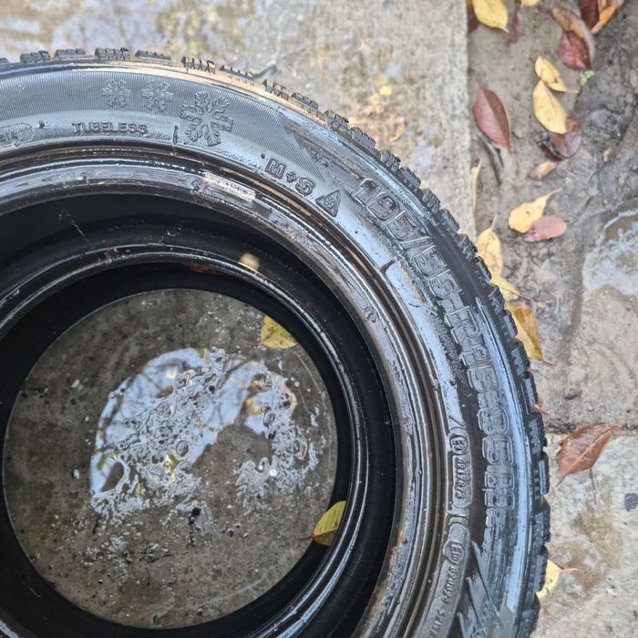 Vand set 2 cauciucuri 195 55 R 15 M+S