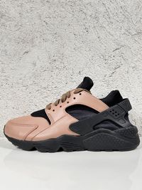 Nike Air Huarace LE Toadstool