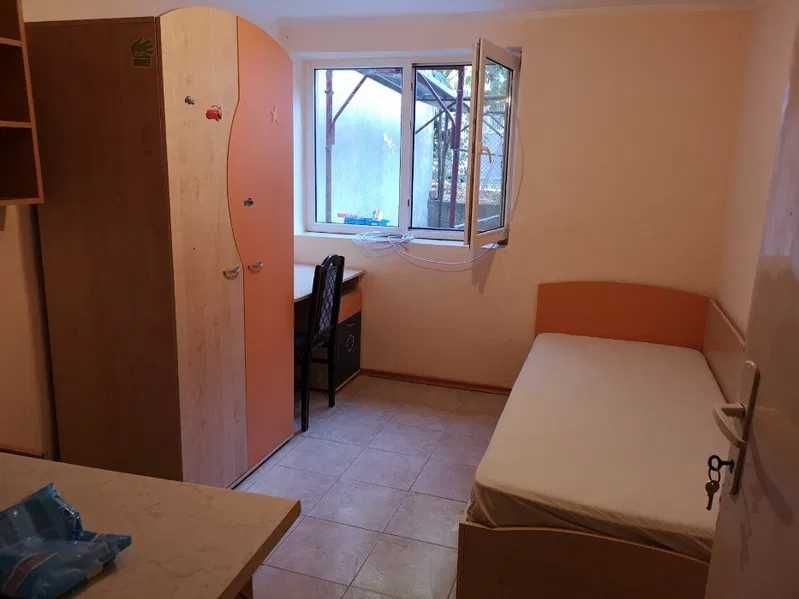 Дава се под наем Едностаен апартамент в Пловдив, Старият град - 37 кв.м за 183.6 € - Снимка #1