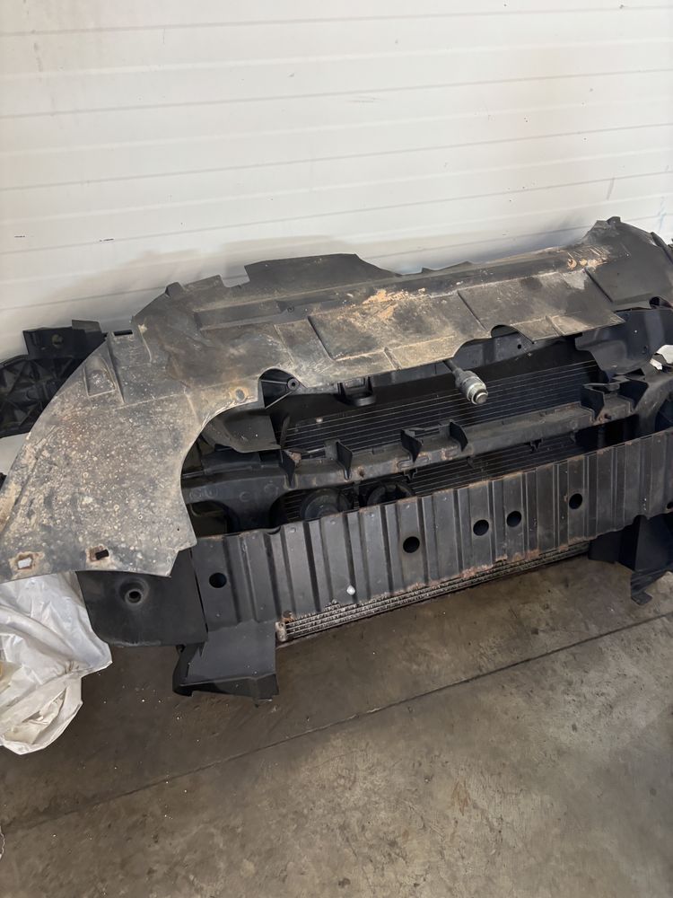 Vand bara ford c max , aripa , trager , radiatoare ,capota etc