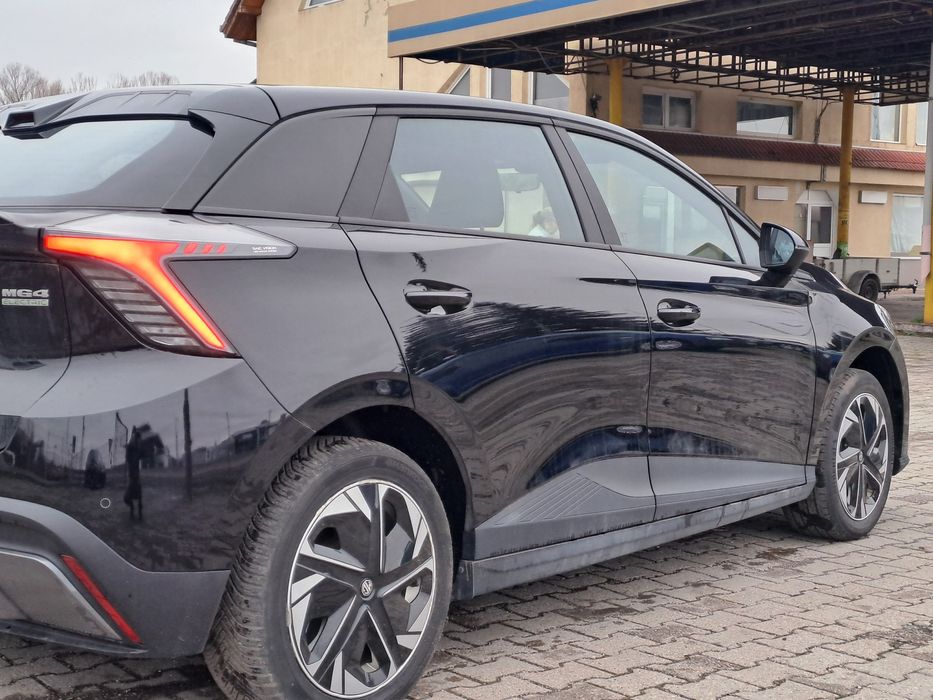 Mg4 2024/03 22500 km.Standard range Plus Lfp 51