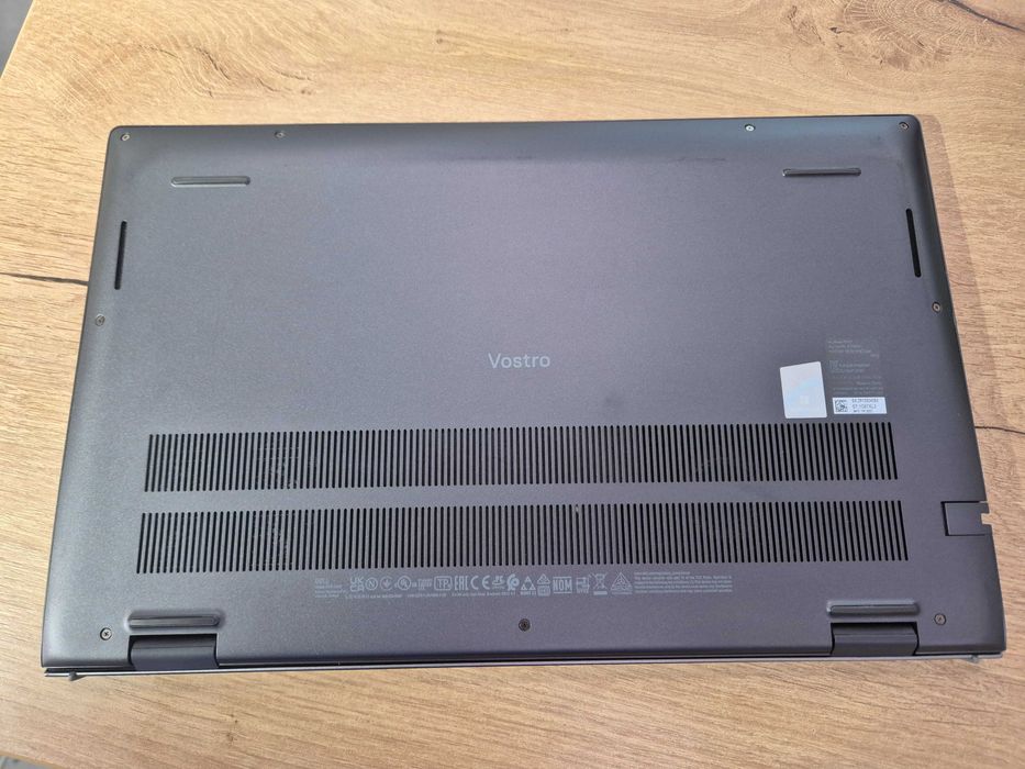 Dell Vostro 5510 i5-11320H, 500GB SSD, 8GB Ram, Factura & Garantie