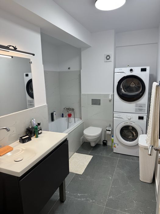 Vand apartament doua camere trivale park