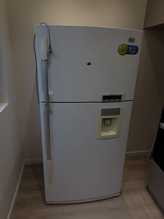 Lg холодильник белого цвета