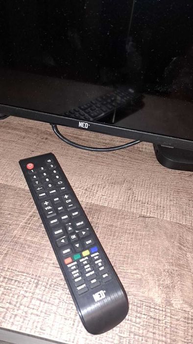 Led TV NEO 32 - за части