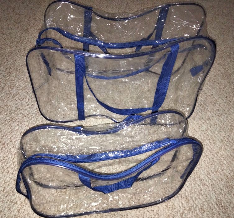 Отдам за два Киндер сюрприза