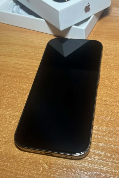 iPhone 16 Pro 256GB Desert Titanium