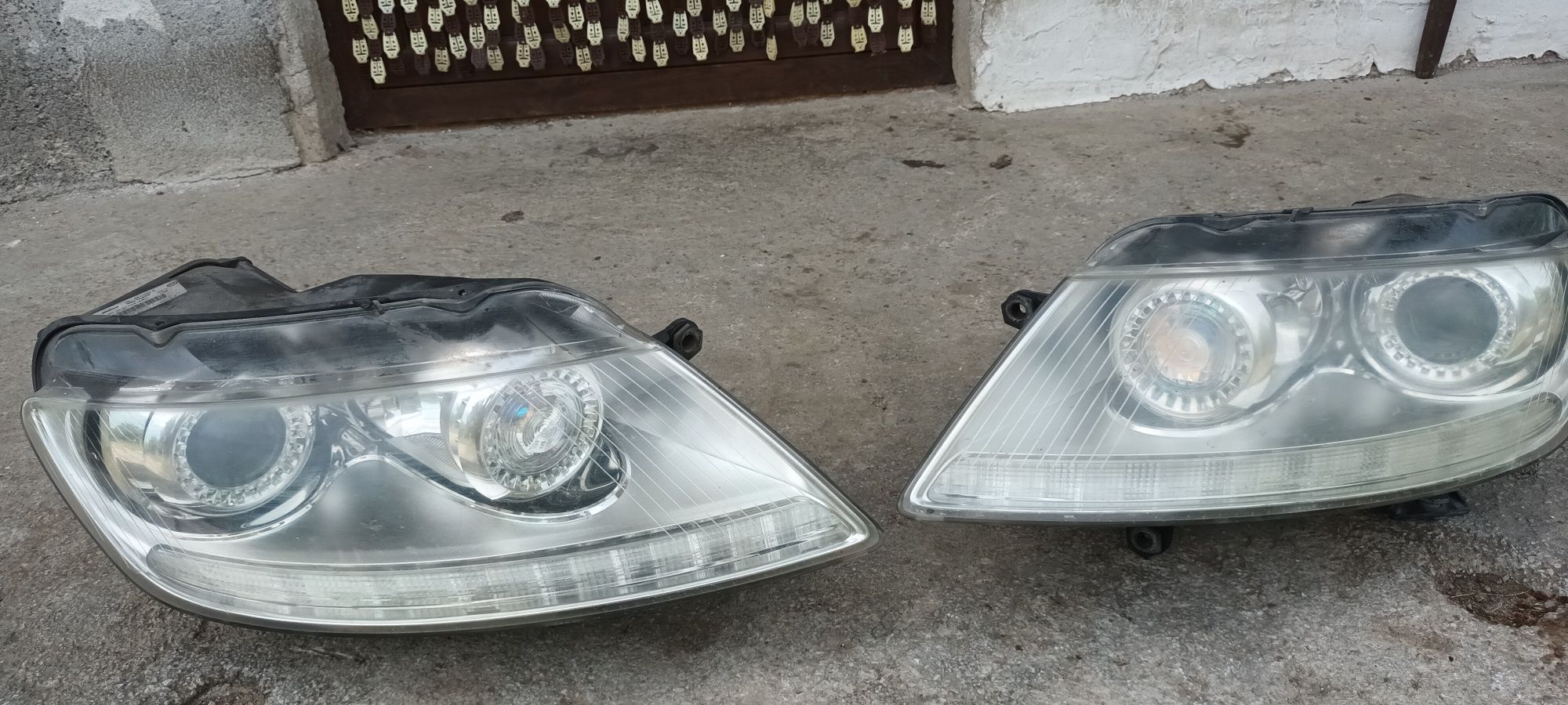 ФАРОВЕ ЗА Vw Phaeton Фейс лифт