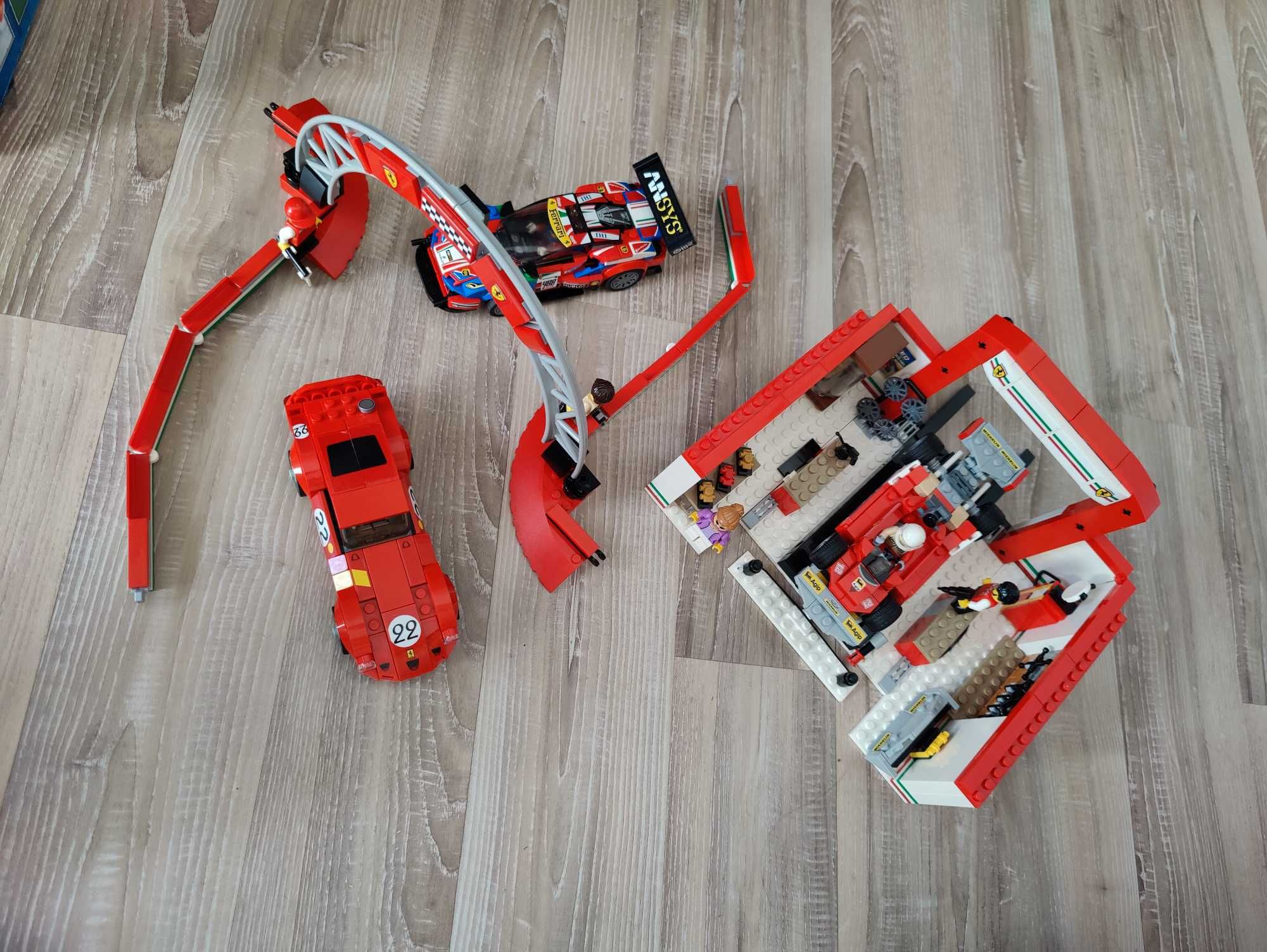 LEGO Speed Champions 75889 - Ferrari Ultimate Garage