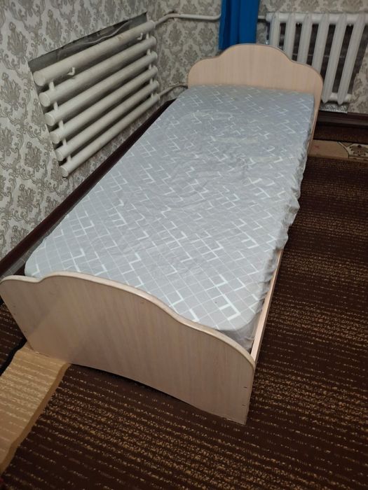 Продам кровать одноместную