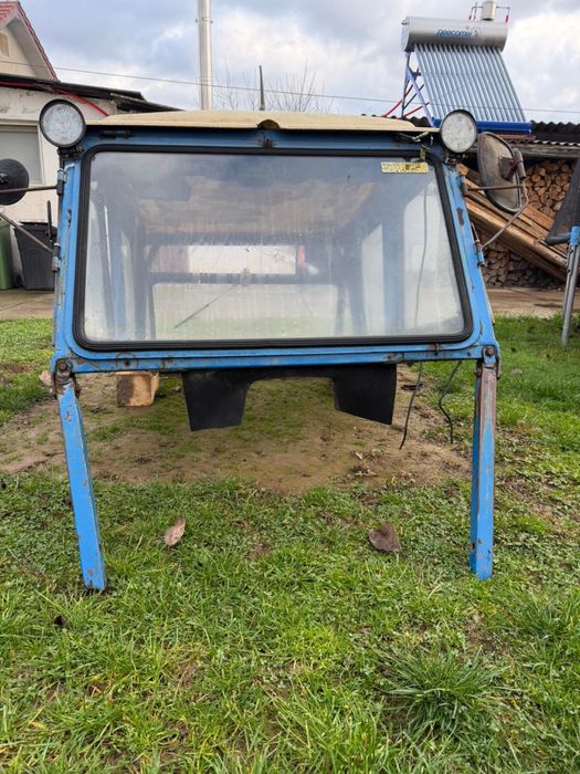 Vand cabina tractor