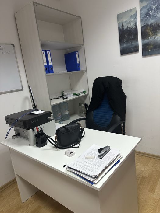 Продаи офисную мебель