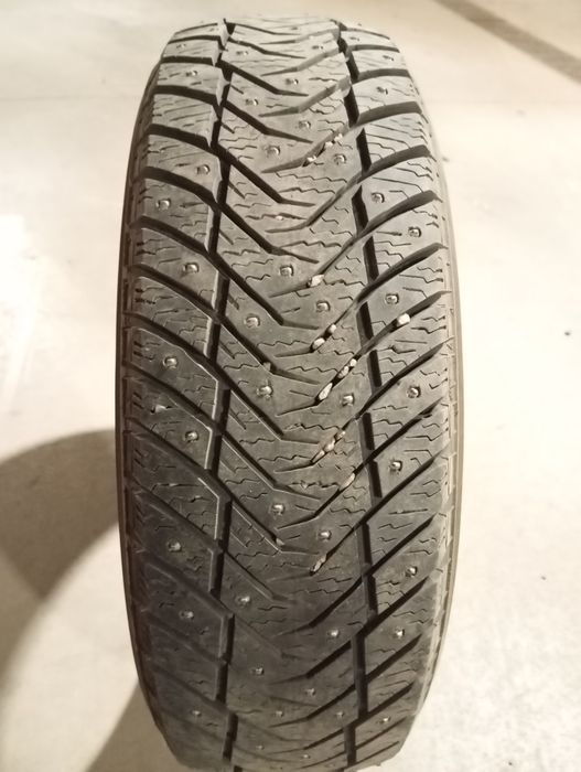 Зимние шины в комплекте 4шт 195.65r15