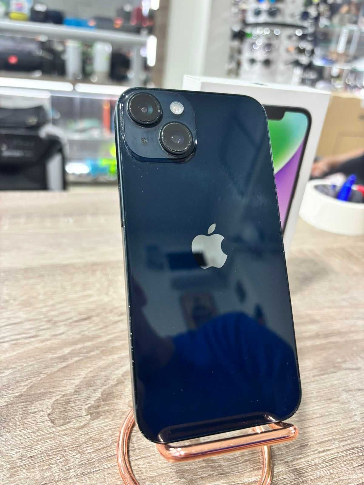 Продавам Мобилен Телефон Iphone 14 128gb Батерия 83%