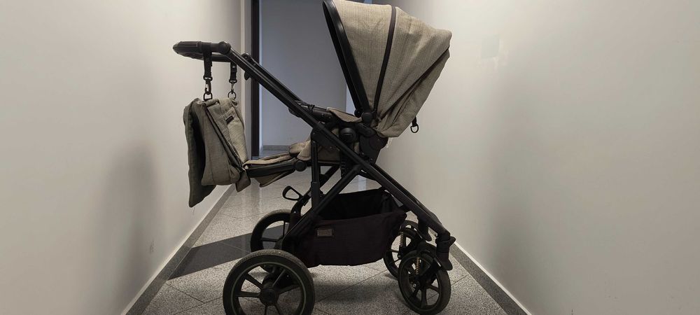 Детска количка Moon Nuova