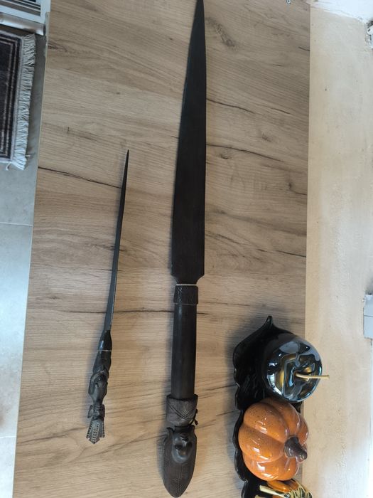 Африкански меч и нож