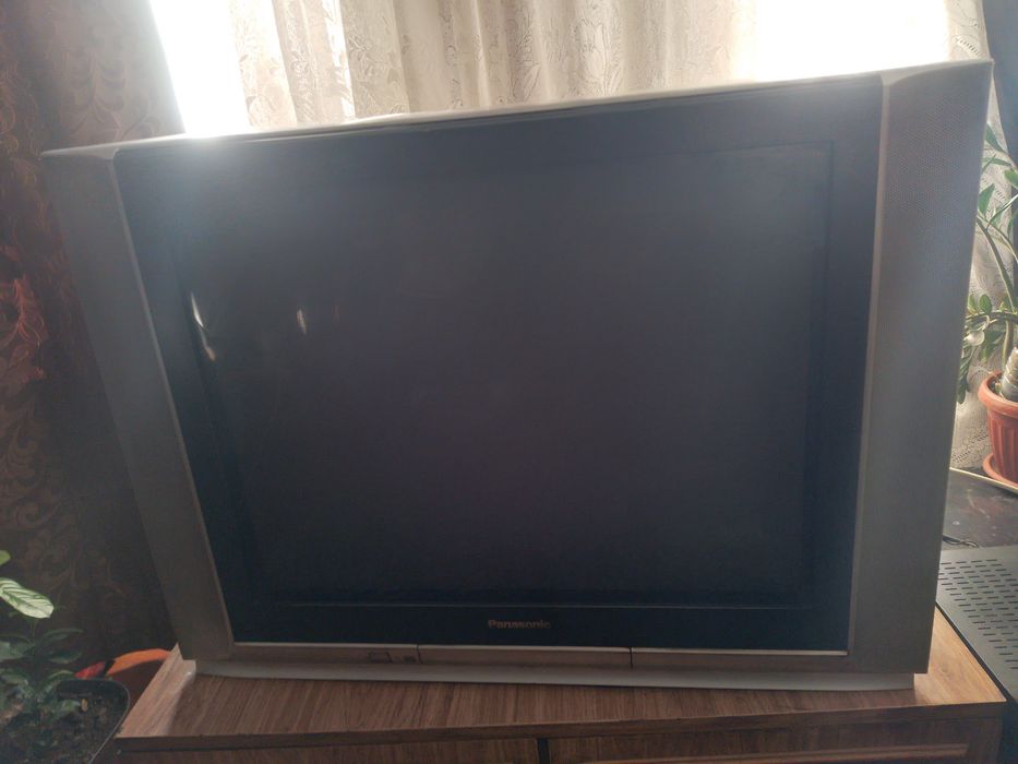 Продам телевизор рабочий