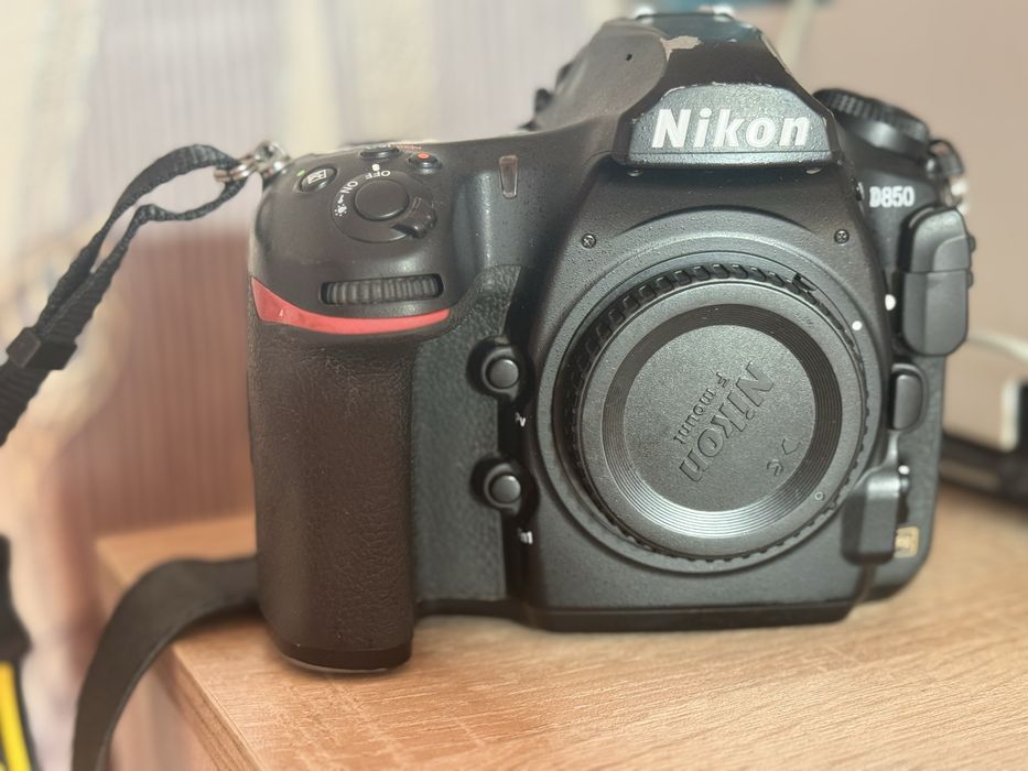 Nikon D850 и рядък пейзажен обектив