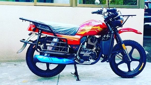 GSX suzuki 200 мотоцикл