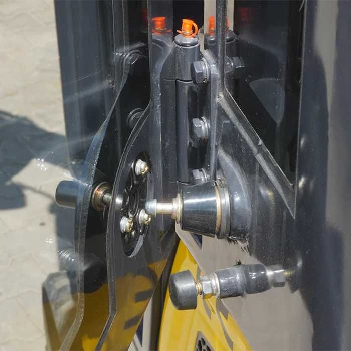 Мини багер Cimex CHE12RS-CAB-SB с чупеща стрела