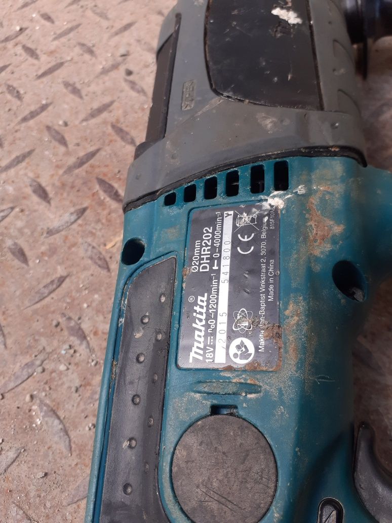 Rotopercutor Makita 18V DHR 202 Doar corp