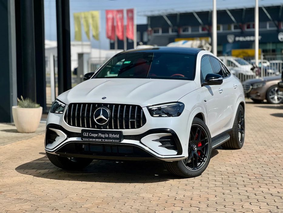 Mercedes-Benz GLE Coupe AMG / PLUG-IN / Multibeam / Manufaktur / Tapiterie rosie