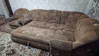 Шикарный диван с креслом
