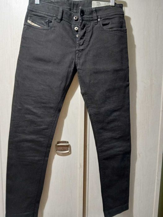 Blugi Diesel, negri, pentru adolescenti, marimea 29-32