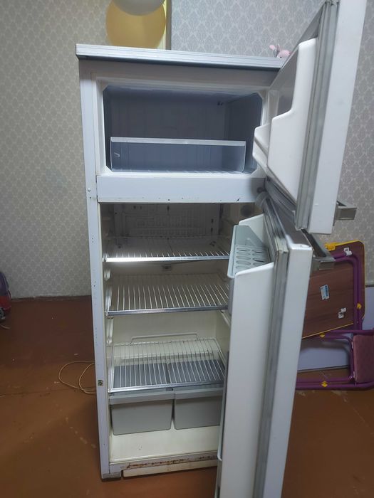 Холодильник минск 15м