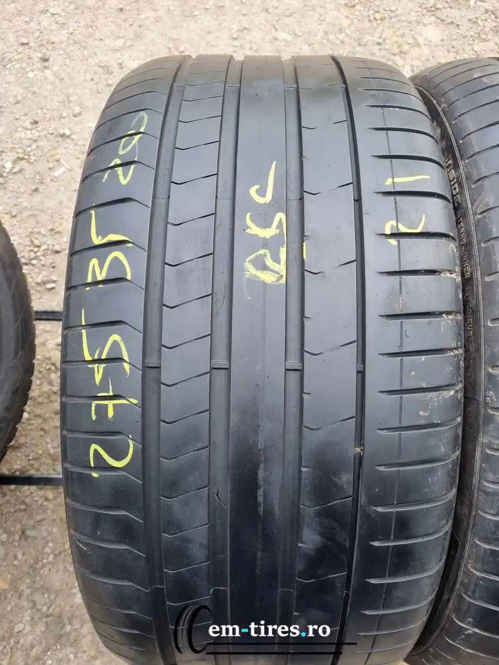 SET 2 Anvelope Vara 275/35 R20 PIRELLI P Zero 102Y - Runflat